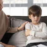 ajude-seu-filho-a-lidar-com-a-ansiedade-em-momentos-desafiadores