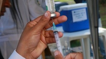 vacinas-atualizadas-para-covid-geram-forte-resposta-contra-nova-variante,-dizem-farmaceuticas